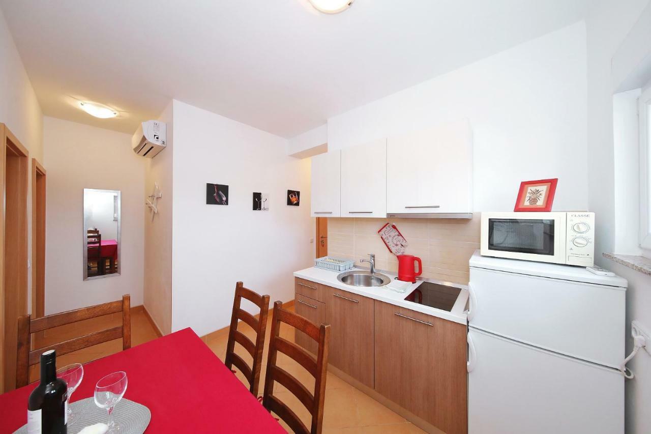 Apartments Olive Затон Экстерьер фото